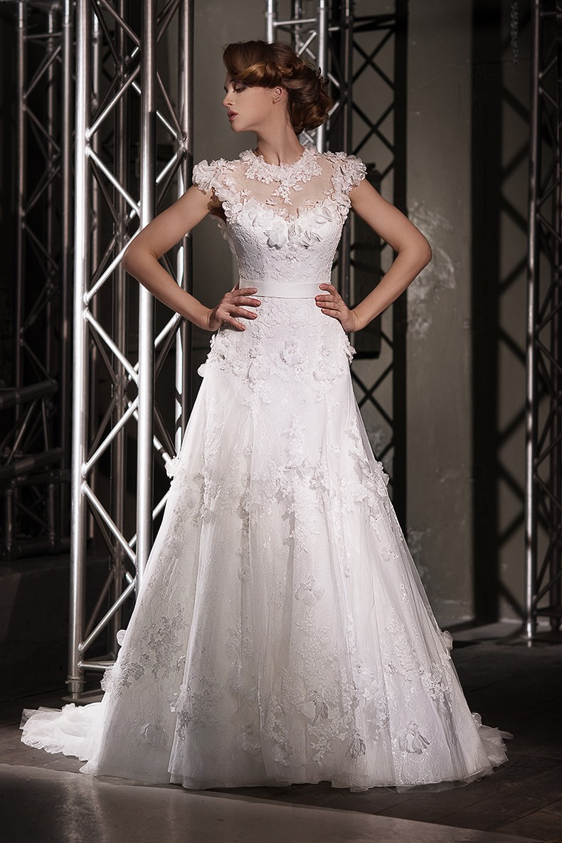 Свадебное платье LB 13582